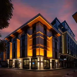 Otel Ravi, İstanbul
