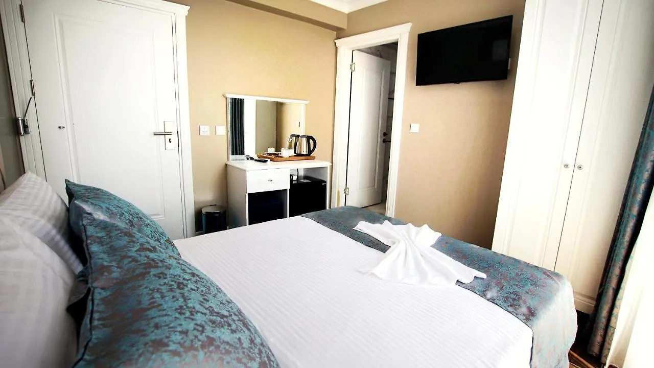 Cape Palace Hotel Стамбул